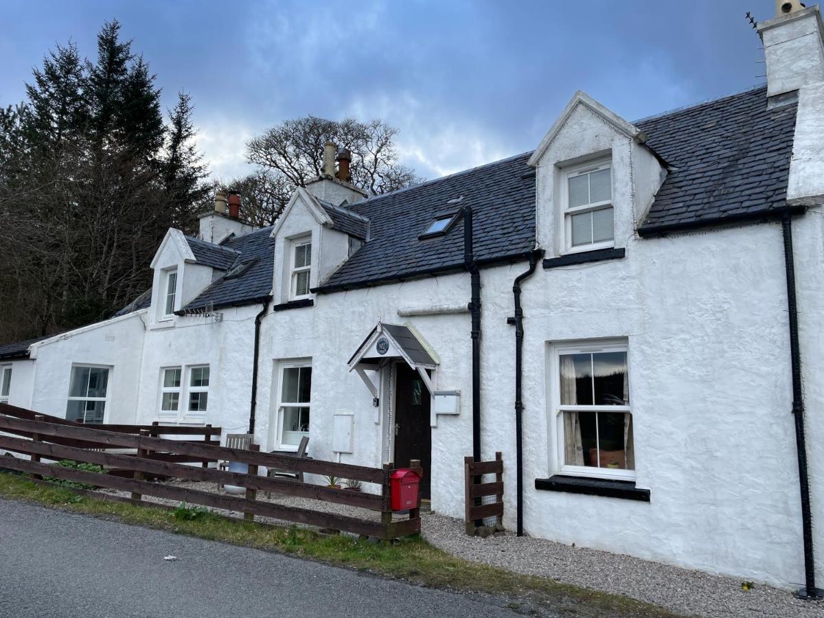 1 Keepers Cottage Skeabost Bridge Isle Of Skye Extérieur photo